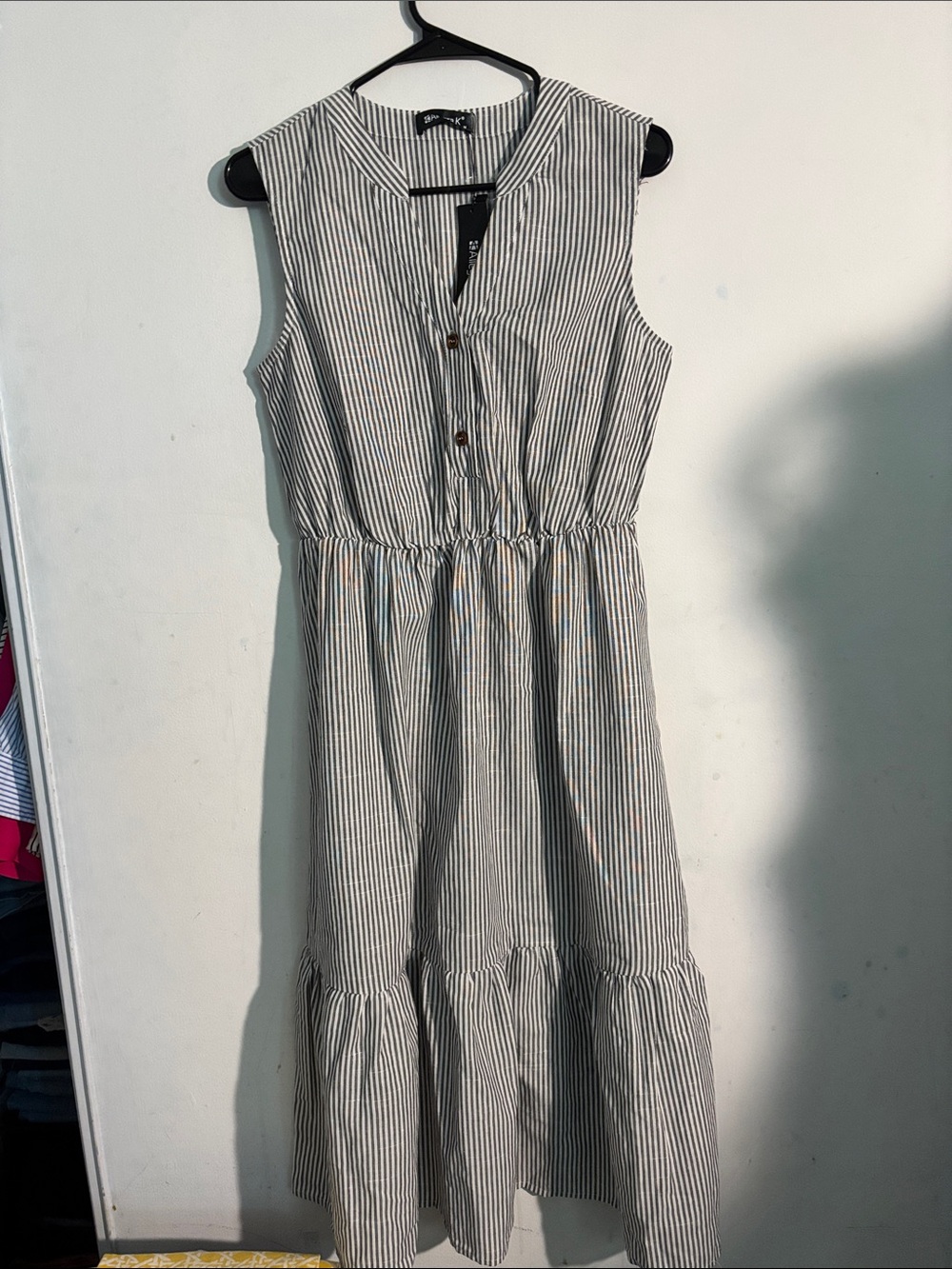 Sleeveless Striped Button Front Midi Dress - Black & White